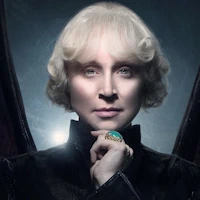 Натали «Гвендолин Кристи